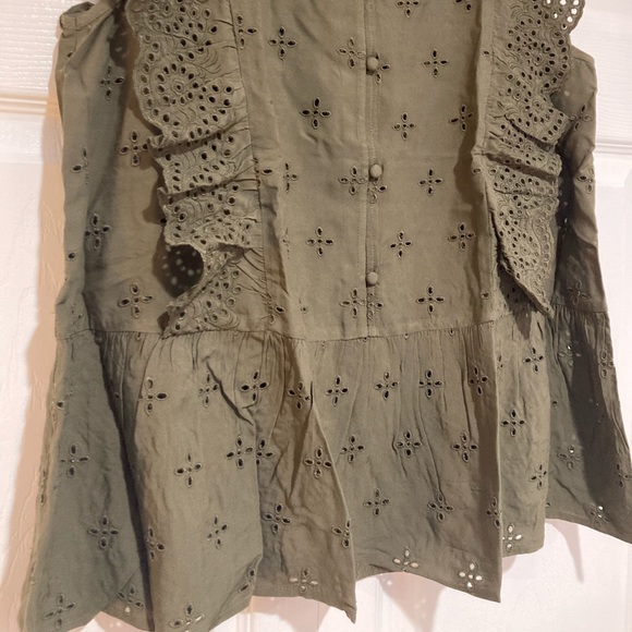 Loft Eyelet Peplum Shell - Picture 8 of 10